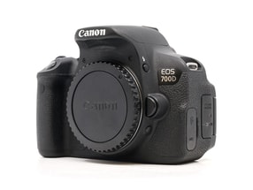Canon EOS 700D