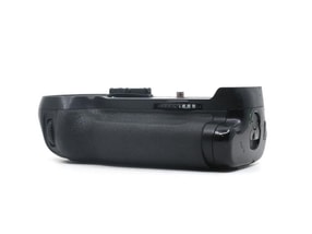Nikon MB-D12 Battery Grip