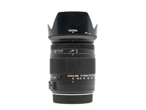 Sigma 18-250mm f/3.5-6.3 DC Macro OS HSM - Monture Canon EF-S
