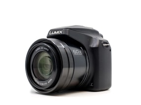 Panasonic Lumix DMC-FZ82
