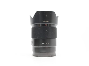 Sony FE 35mm f/1.8