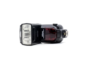 Nikon SB-900 Speedlight