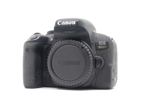 Canon EOS 800D