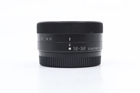 Panasonic Lumix G Vario 12-32mm f/3.5-5.6 ASPH Mega O.I.S.