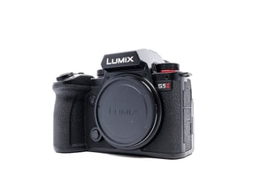 Panasonic Lumix S5 II