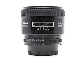 Nikon AF Nikkor 85mm f/1.8D
