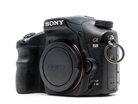 Sony Alpha SLT-A68