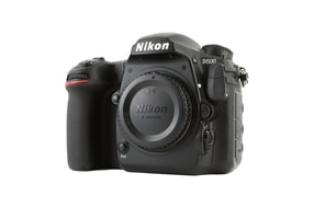 Nikon D500