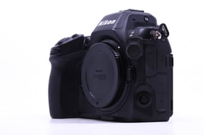 Nikon Z8
