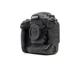 Nikon D5 (Dual XQD)