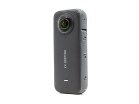Insta360 X3