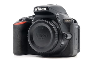 Nikon D5600