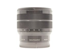 Sony E 10-18mm f/4 OSS