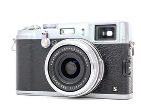 Fujifilm X100s