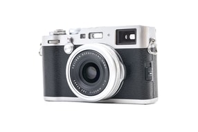 Fujifilm X100F
