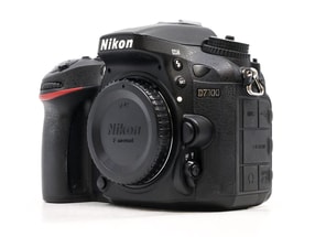 Nikon D7100