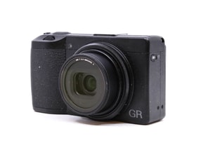 Ricoh GR III