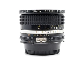 Nikon Ai-S Nikkor 20mm f/2.8
