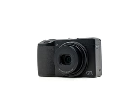 Ricoh GR III