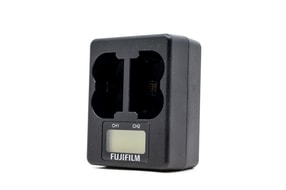 Caricabatterie doppio Fujifilm BC-W235