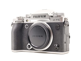 Fujifilm X-T5