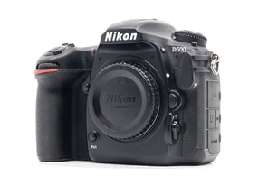 Nikon D500