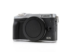 Canon EOS M6