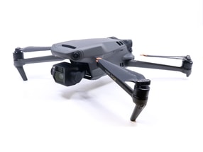 DJI Mavic 3 Cine Premium Combo