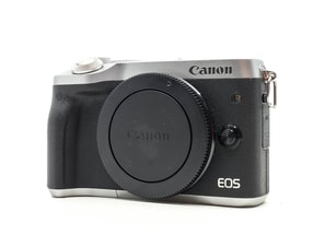 Canon EOS M6