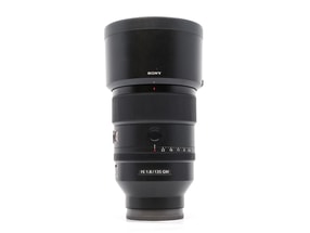 Sony FE 135mm f/1.8 GM