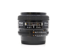 Nikon AF Nikkor 24mm f/2.8D