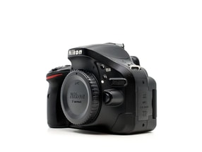 Nikon D5200