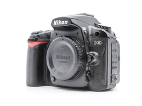 Nikon D90