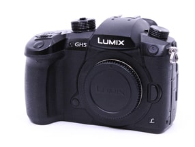 Panasonic Lumix DC-GH5
