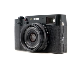Fujifilm X100V