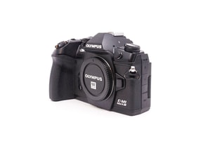 Olympus OM-D E-M1 Mark III