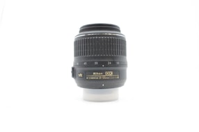 Nikon AF-S DX Nikkor 18-55mm f/3.5-5.6G VR