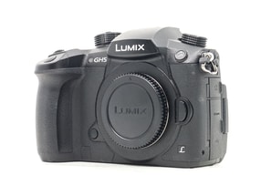 Panasonic Lumix DC-GH5