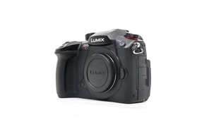 Panasonic Lumix DC-GH5 II