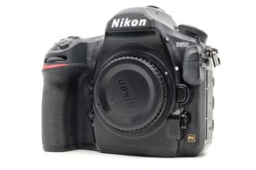 Nikon D850
