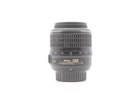 Nikon AF-S DX Nikkor 18-55mm f/3.5-5.6G VR