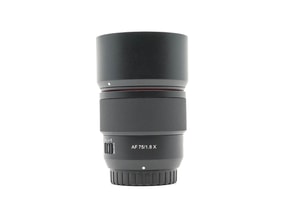 Samyang AF 75mm f/1.8 - Attacco Fujifilm X