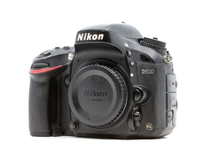 Nikon D600