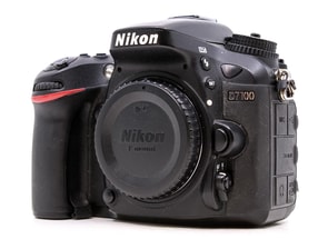 Nikon D7100