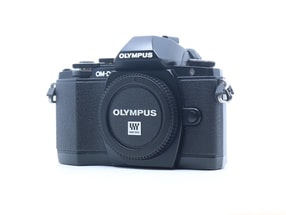 Olympus OM-D E-M10