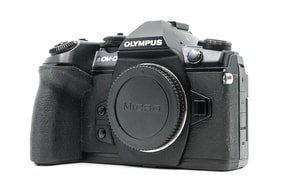 Olympus OM-D E-M1 Mark II