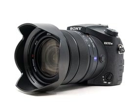 Sony Cyber-shot RX10 Mark III