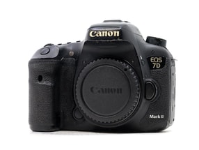 Canon EOS 7D Mark II