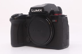 Panasonic Lumix S5 II