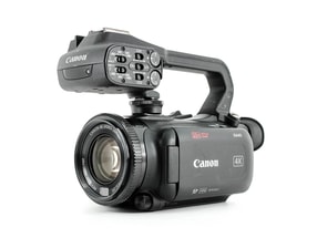 Canon XA40 Camcorder
